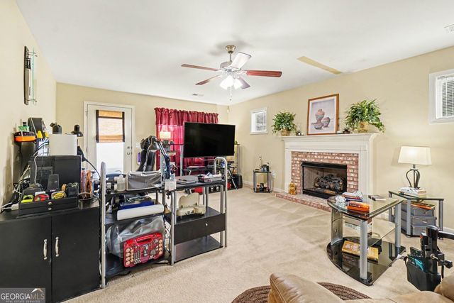 71 Oakbrook Drive SW, Cartersville, GA 30120