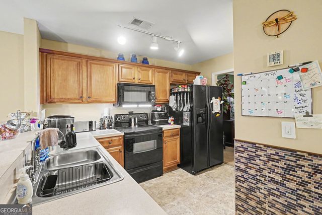 71 Oakbrook Drive SW, Cartersville, GA 30120