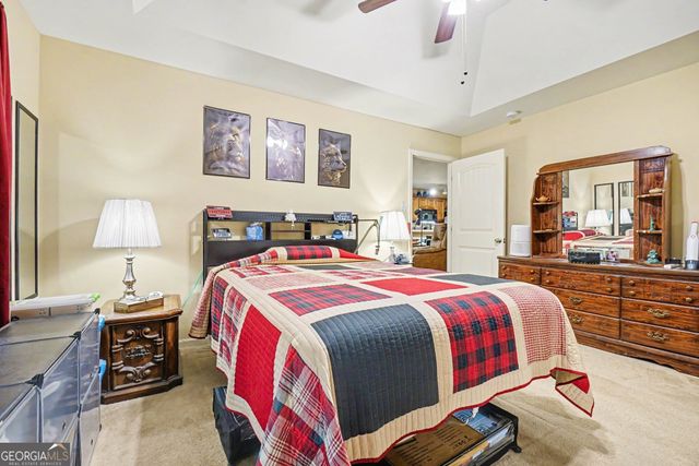 71 Oakbrook Drive SW, Cartersville, GA 30120