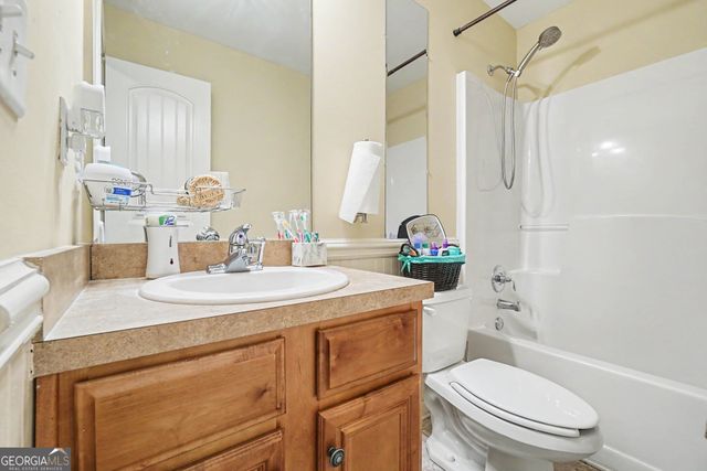 71 Oakbrook Drive SW, Cartersville, GA 30120