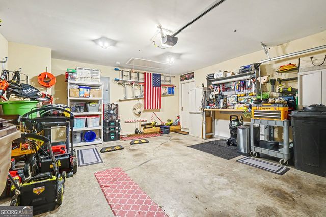 71 Oakbrook Drive SW, Cartersville, GA 30120