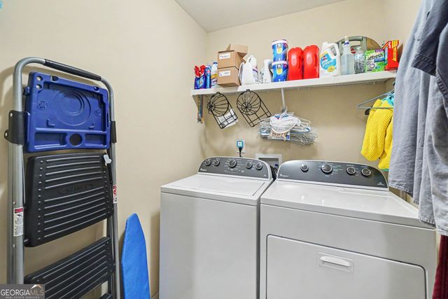 71 Oakbrook Drive SW, Cartersville, GA 30120