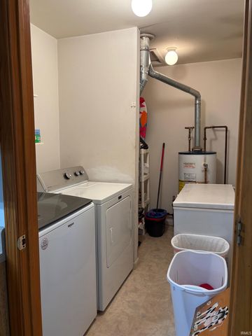 1016 N Roosevelt Street, Silver Lake, IN 46982