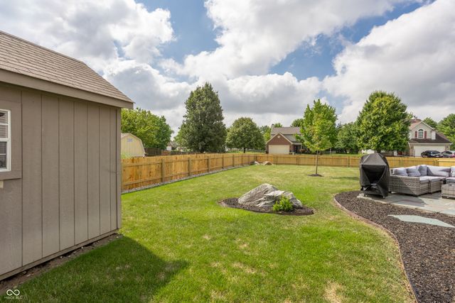 13817 Wabash Drive, Fishers, IN 46038