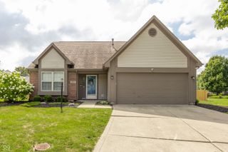 13817 Wabash Drive, Fishers, IN 46038