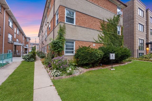 4236 N Kedvale Avenue 5, Chicago, IL 60641