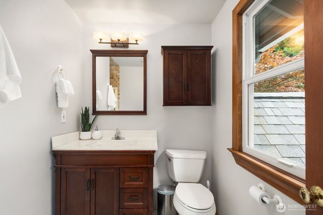 21422 SE 37th Street, Sammamish, WA 98075