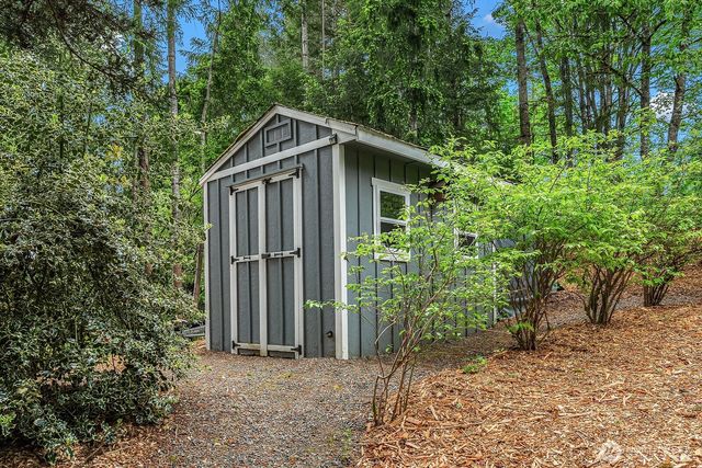 21422 SE 37th Street, Sammamish, WA 98075