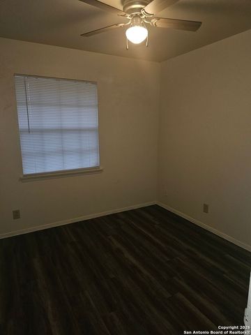 4335 Sunnyvale, San Antonio, TX 78217