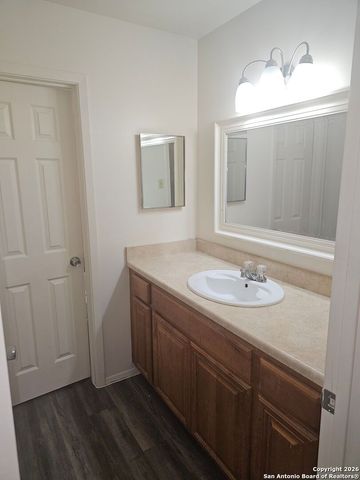 4335 Sunnyvale, San Antonio, TX 78217