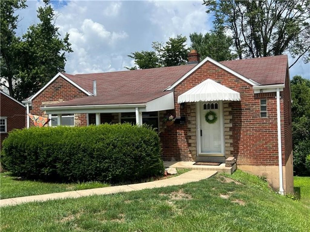 3329 Recker Dr, Baldwin Boro, PA 15227