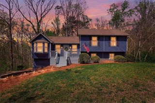 4123 Inola Trail NE, Roswell, GA 30075