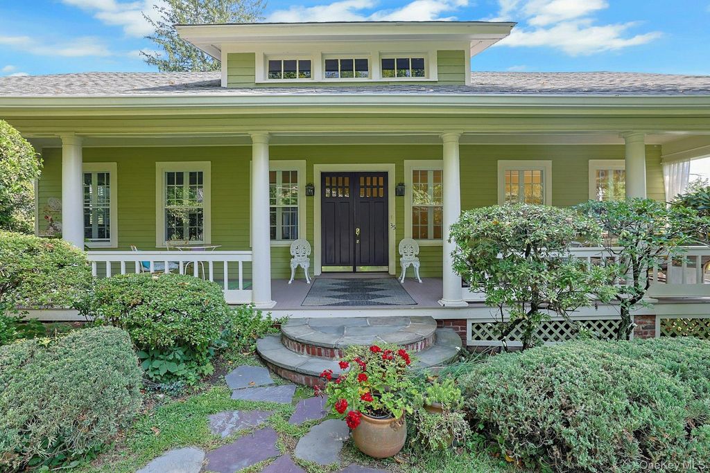 35 Grandview Avenue, Pleasantville, NY 10570 — photo 3