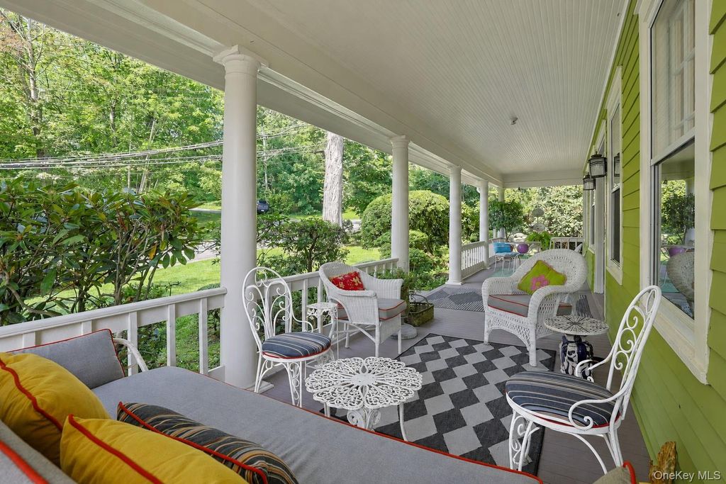 35 Grandview Avenue, Pleasantville, NY 10570 — photo 4