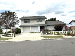1143 S Chantilly, Anaheim, CA 92806