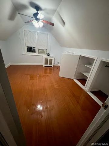 8252 257th Street, Glen Oaks, NY 11004