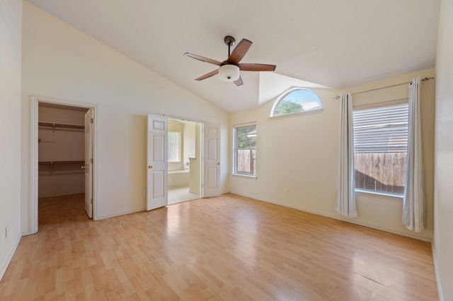 517 Paso Fino TRL, Cedar Park, TX 78613