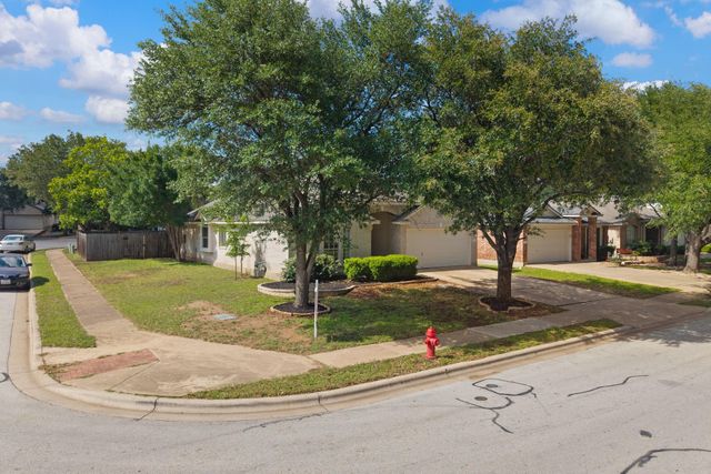 517 Paso Fino TRL, Cedar Park, TX 78613