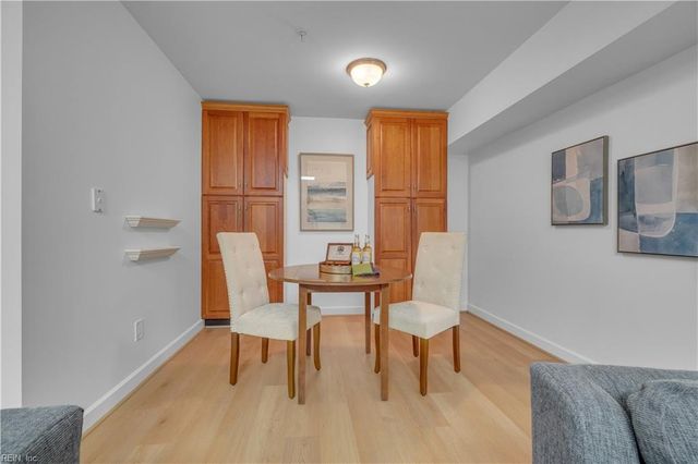 257 W Freemason ST, Norfolk, VA 23510