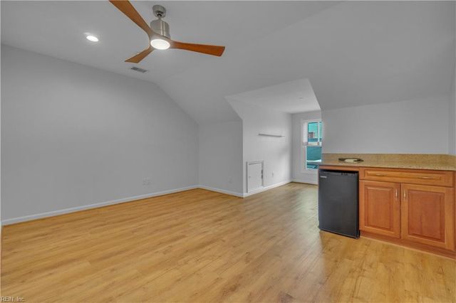 257 W Freemason ST, Norfolk, VA 23510