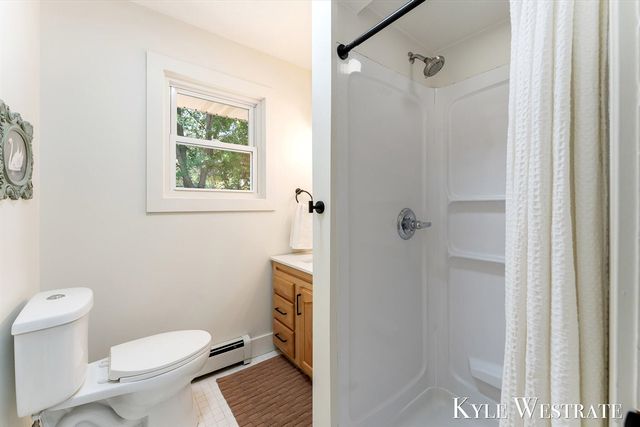3555 Chippewa Drive, Norton Shores, MI 49441