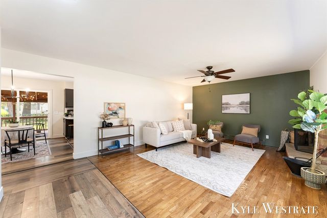 3555 Chippewa Drive, Norton Shores, MI 49441
