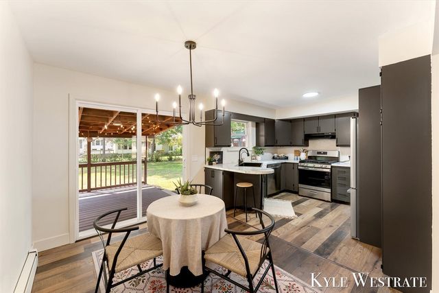 3555 Chippewa Drive, Norton Shores, MI 49441