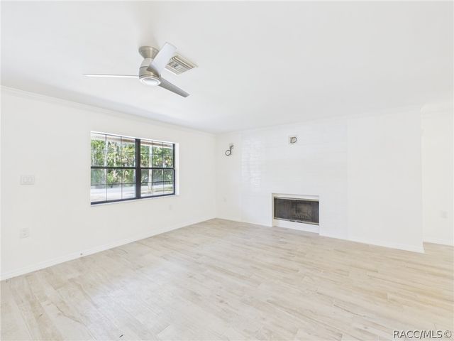 779 N Palm Springs Terrace, Crystal River, FL 34429