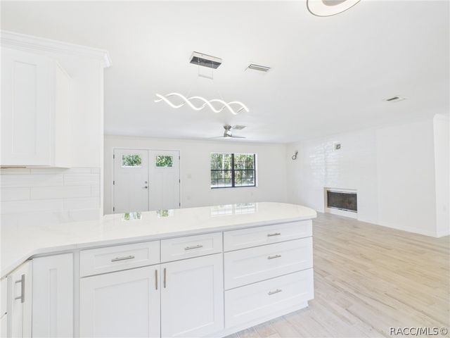 779 N Palm Springs Terrace, Crystal River, FL 34429
