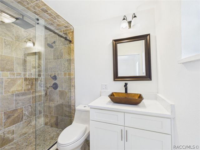779 N Palm Springs Terrace, Crystal River, FL 34429