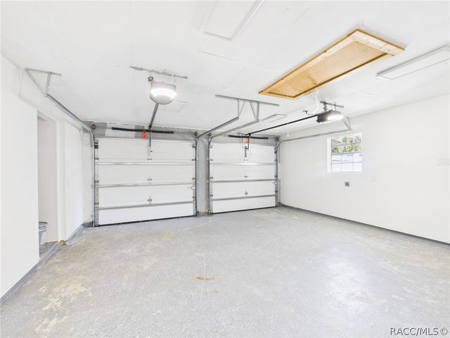 779 N Palm Springs Terrace, Crystal River, FL 34429