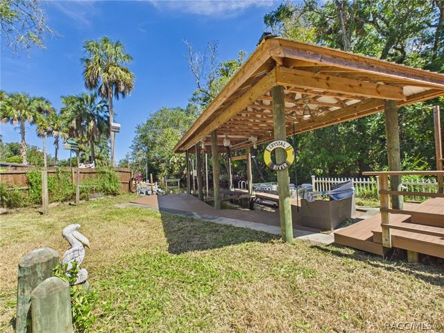 779 N Palm Springs Terrace, Crystal River, FL 34429