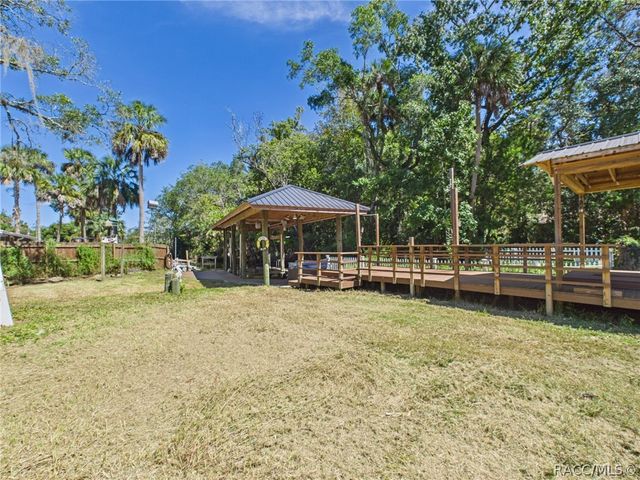 779 N Palm Springs Terrace, Crystal River, FL 34429