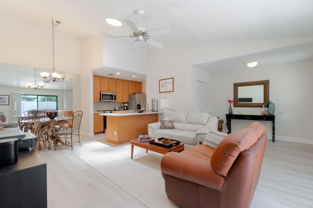 1073 Goldenrod Road, Wellington, FL 33414