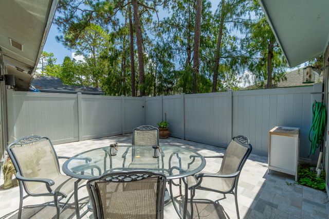 1073 Goldenrod Road, Wellington, FL 33414