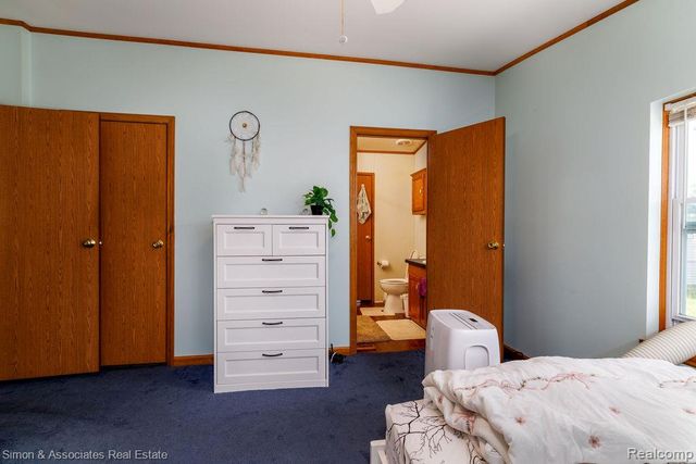 4995 Croissant Street, Dearborn Heights, MI 48125