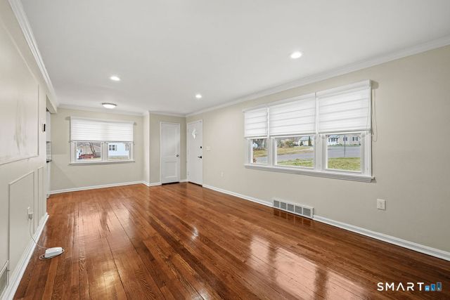 125 Twin Brook Road, Hamden, CT 06514