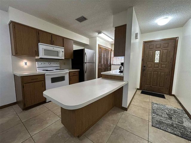 3613 BAY COURT, St Cloud, FL 34769