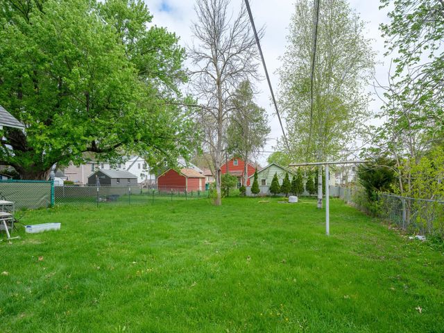 1309 2nd Street NE, Rochester, MN 55906
