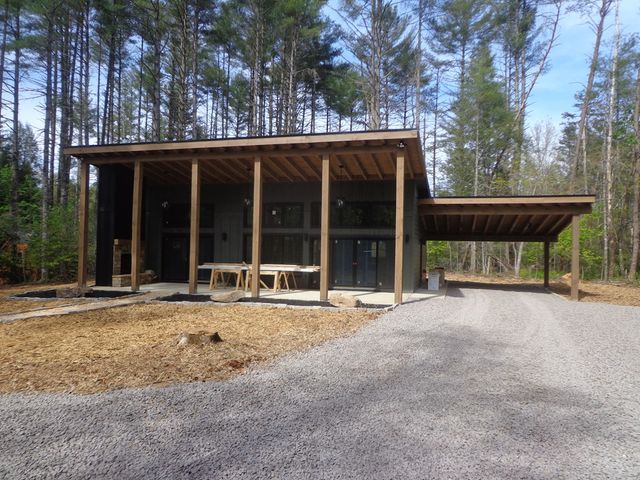 561 Woodland Trail, Epworth, GA 30541