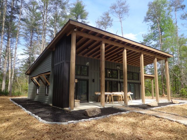 561 Woodland Trail, Epworth, GA 30541