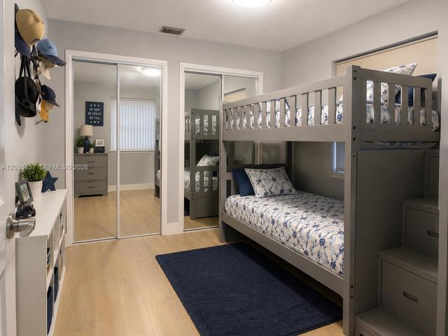4280 NW 171st St, Miami Gardens, FL 33055