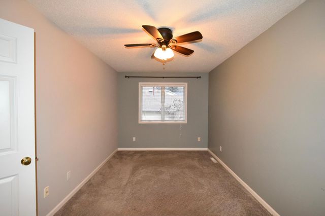 2014 Fox Valley Drive SW, Rochester, MN 55902