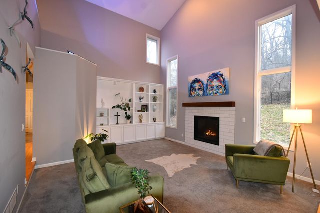 2014 Fox Valley Drive SW, Rochester, MN 55902