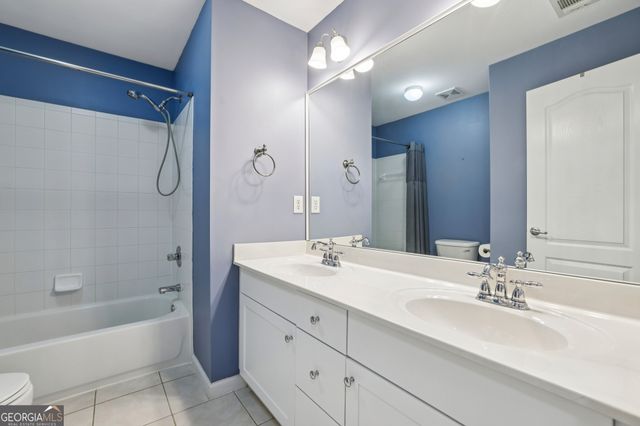 988 Poplar Mill Court, Buford, GA 30518