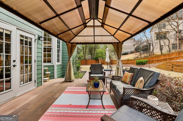 988 Poplar Mill Court, Buford, GA 30518