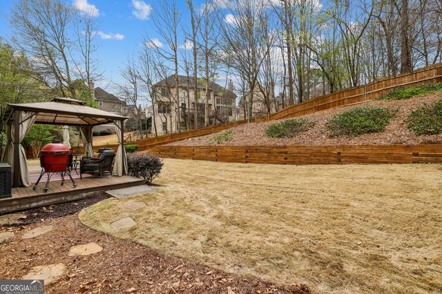 988 Poplar Mill Court, Buford, GA 30518