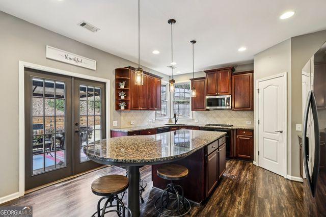 988 Poplar Mill Court, Buford, GA 30518