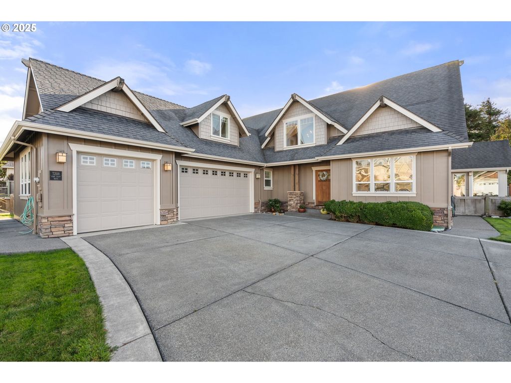 7208 EDGE CLIFF Dr, Brookings, OR 97415