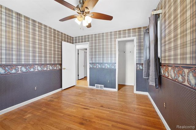 2288 Gorno Street, Trenton, MI 48183